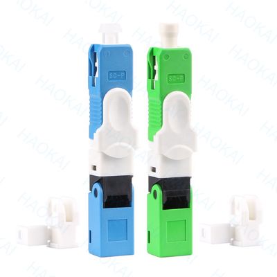 เครื่องเชื่อมต่อไฟเบอร์ด่วนแบบเดียวหรือหลายรูปแบบ SC UPC APC เครื่องเชื่อมต่อไฟเบอร์ด่วนแบบแสง