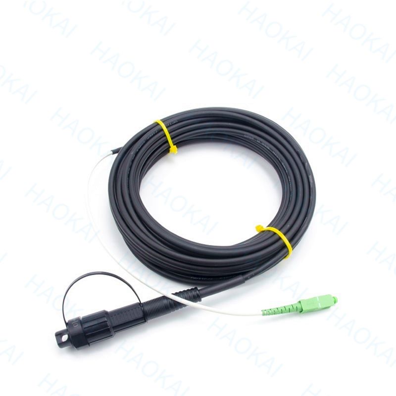 Pre Connector FTTX Solution SC APC FTTA สายไฟเบอร์ออปติก 5.0mm G657A2 LSZH 5M สีดํา