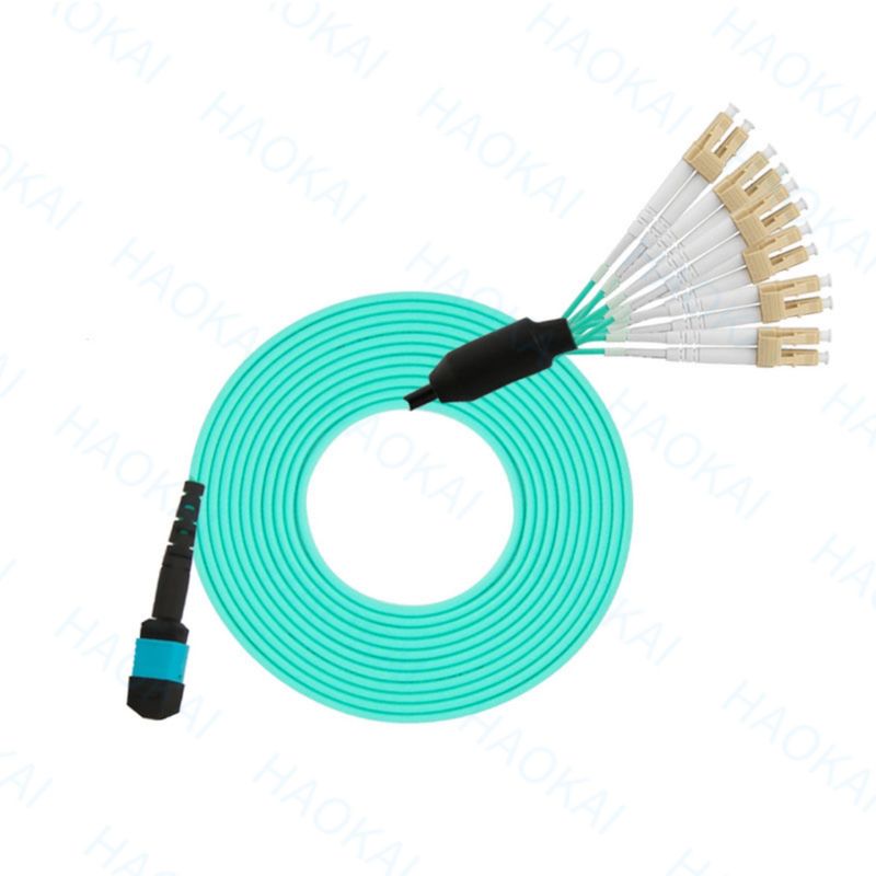 Breakout MPO OM3 Patch Cord LC Connector คาเบิ้ลปาทช์ไฟเบอร์ออปติก